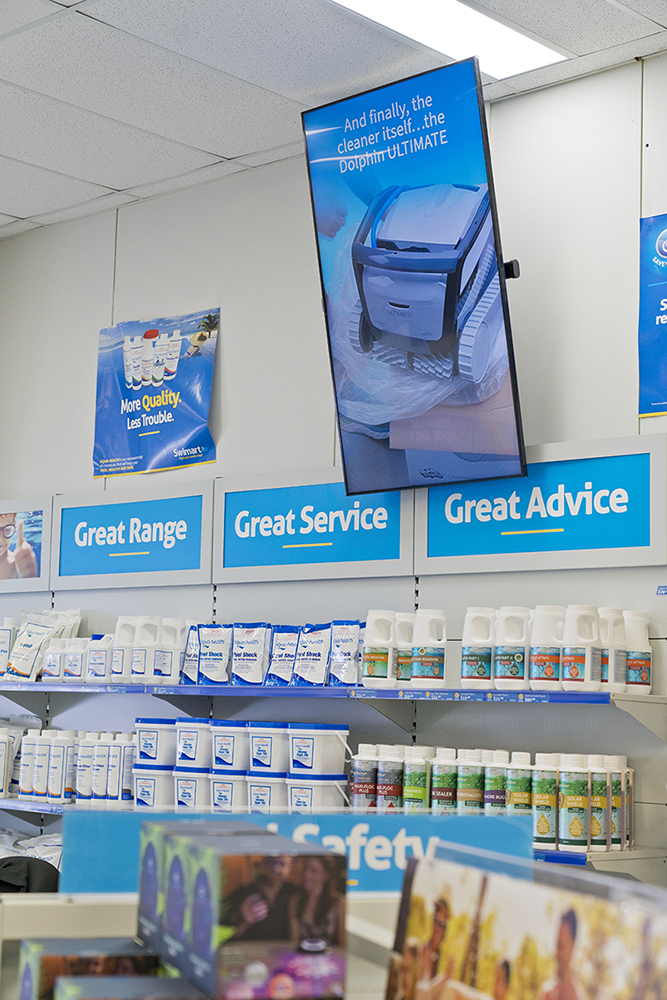 Customers are always interested in pool cleaning developments. Photo: Mandoe Media.