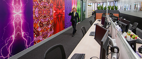 Canon's focus on collaboration and mobility extends to time-sharing desk space -- plug in anywhere, anytime.