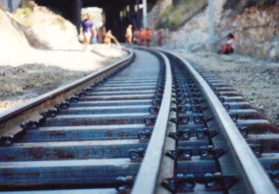 OneSteel's Trak-Lok system, manufactured by the Arrium conglomerate.