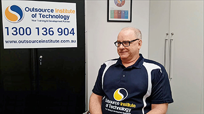 Carl Spruce conducts a seminar.